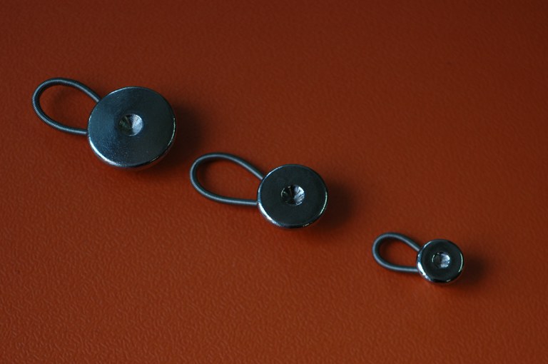 wonder-button-collar-expanders-collar-extender.jpg
